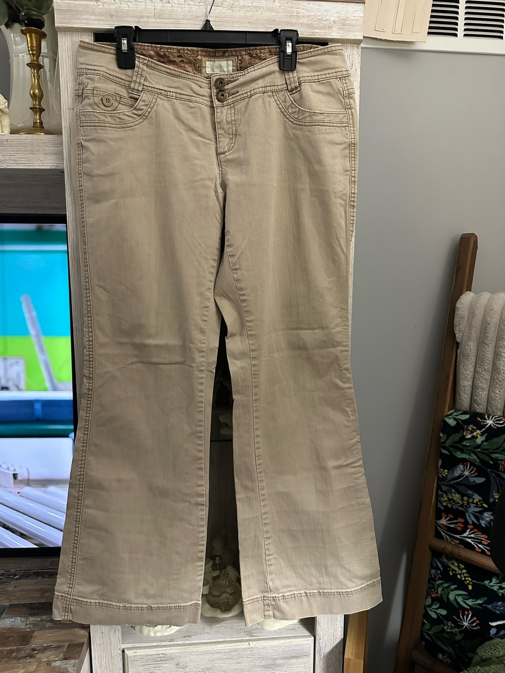 Maurices Beige Wide-Leg Jeans